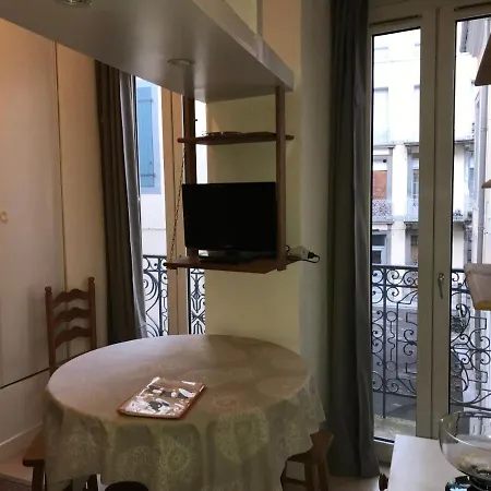 Vacances Perennes Rue Richelieu Cauterets Esterno foto